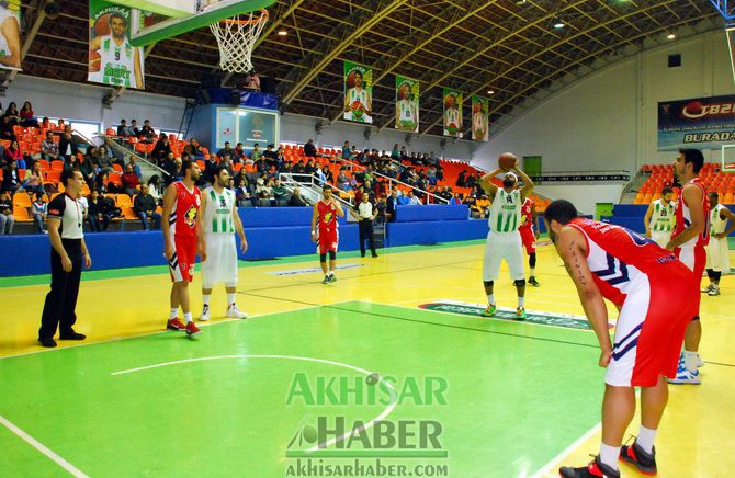 Akhisarlı Devler, Final’i 9 Farkla Geçti