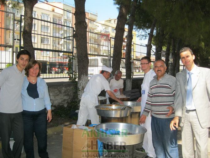 Çağlak Anadolu Lisesi Şehitlerimiz İçin Lokma Hayrı Yaptı