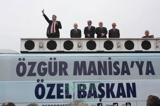 Gördes'te Özgür Özel Fırtınası