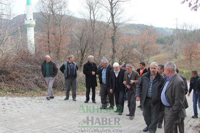 AK Parti Adayları Tanrıverdi ve Hızlı, Dağderelilerle Buluştu