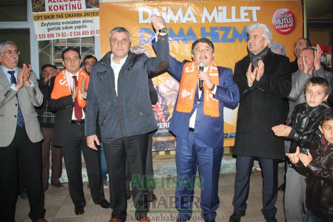 AK Parti Adayları Tanrıverdi ve Hızlı, Dağderelilerle Buluştu