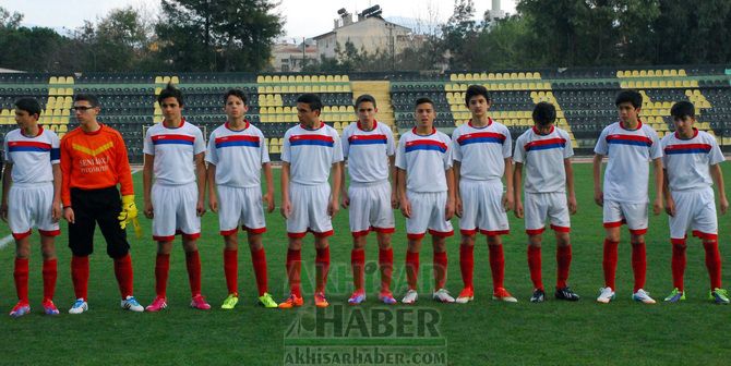 U-15 Türkiye Şampiyonasında, İlk Gün Maçlarında Damlaspor ve Sultanbeyli Rakiplerini Yendi 