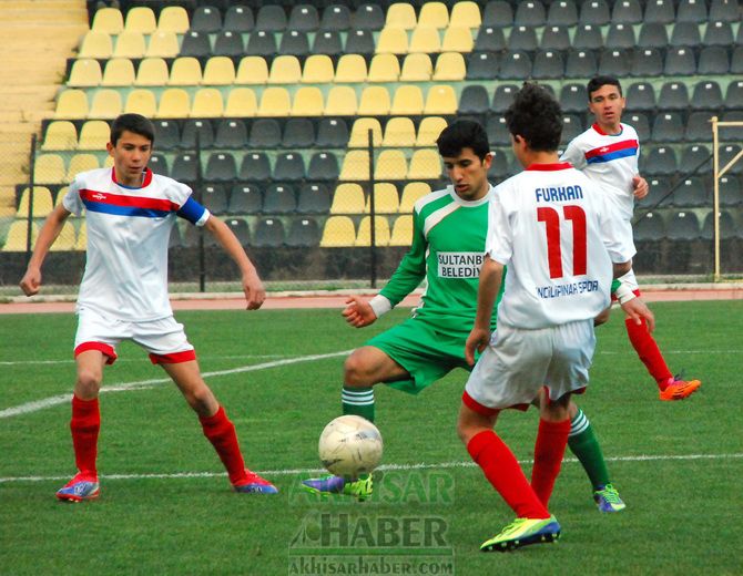 U-15 Türkiye Şampiyonasında, İlk Gün Maçlarında Damlaspor ve Sultanbeyli Rakiplerini Yendi 