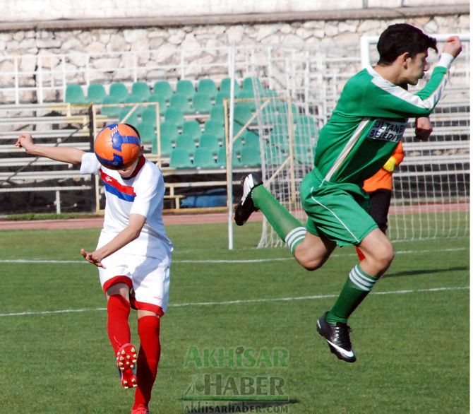 U-15 Türkiye Şampiyonasında, İlk Gün Maçlarında Damlaspor ve Sultanbeyli Rakiplerini Yendi 