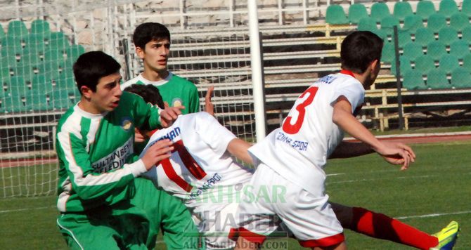 U-15 Türkiye Şampiyonasında, İlk Gün Maçlarında Damlaspor ve Sultanbeyli Rakiplerini Yendi 