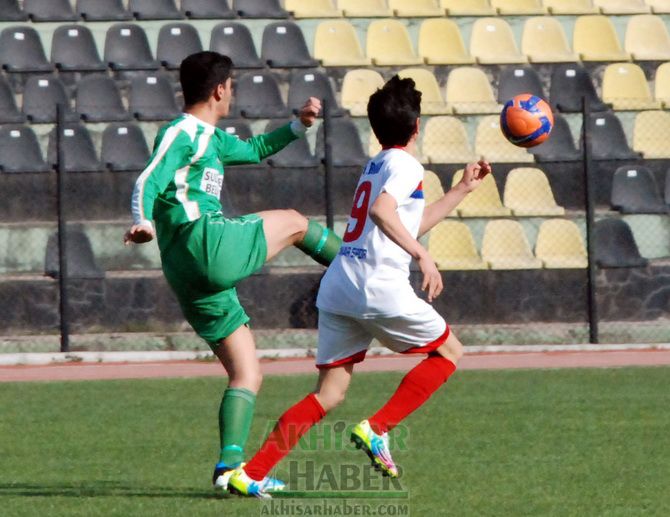 U-15 Türkiye Şampiyonasında, İlk Gün Maçlarında Damlaspor ve Sultanbeyli Rakiplerini Yendi 