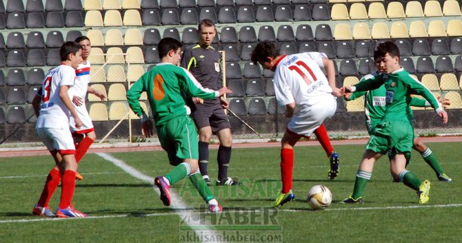 U-15 Türkiye Şampiyonasında, İlk Gün Maçlarında Damlaspor ve Sultanbeyli Rakiplerini Yendi 