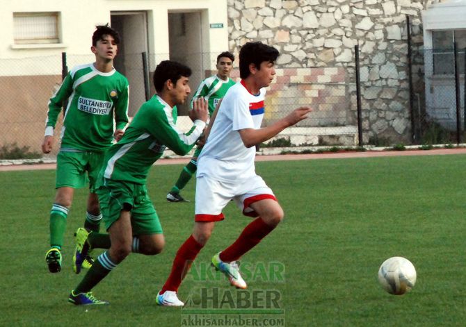 U-15 Türkiye Şampiyonasında, İlk Gün Maçlarında Damlaspor ve Sultanbeyli Rakiplerini Yendi 