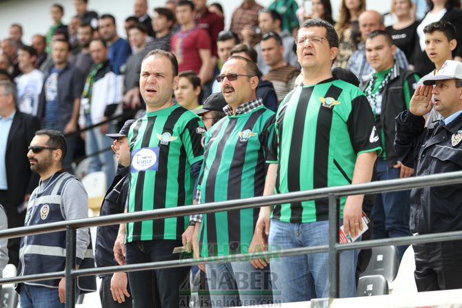 Akhisar Galibiyeti Unuttu!