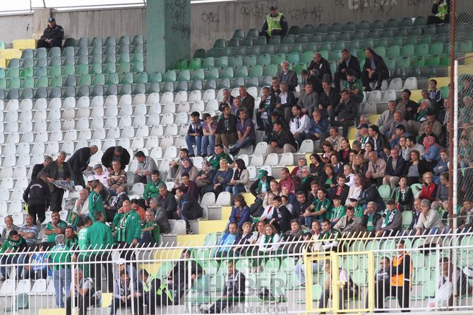 Akhisar Deplasmanında vurgun yedi 4-0