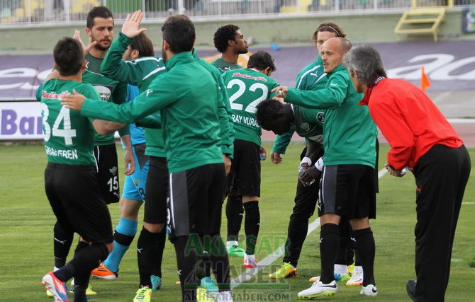 Akhisar Deplasmanında vurgun yedi 4-0