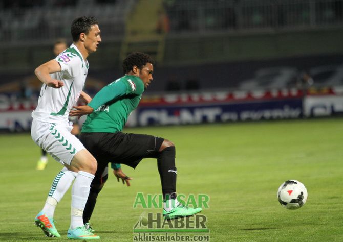 Akhisar Deplasmanında vurgun yedi 4-0