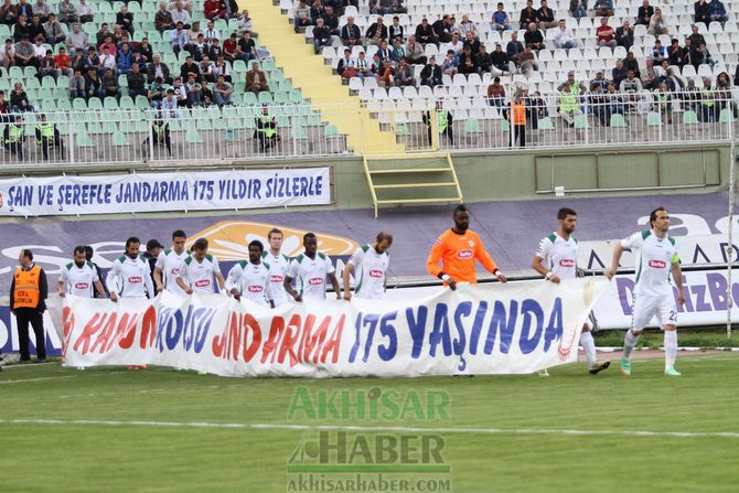 Akhisar Deplasmanında vurgun yedi 4-0