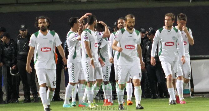 Akhisar Deplasmanında vurgun yedi 4-0