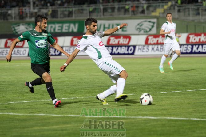 Akhisar Deplasmanında vurgun yedi 4-0