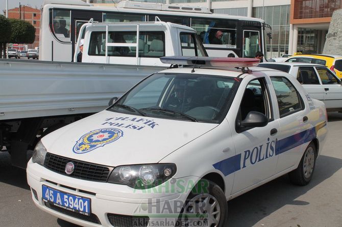 Trafik Ekiplerinden Kırmızı Işık İhlal Uygulaması