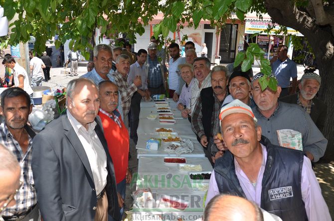 AK Partili Gençler Somalı Madencileri Unutmadı