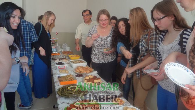 Fevzi Keskinoğlu Anadolu Lisesi Comenıus Ortaklarını Akhisar’da Misafir Etti