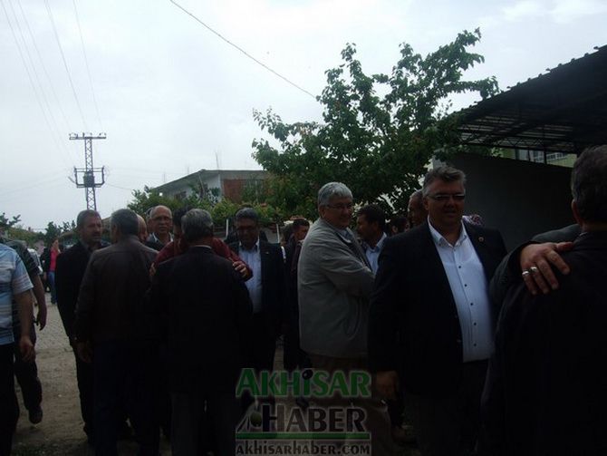 MHP Akçaalan ve Yenice Mahallesi Hayırlarında