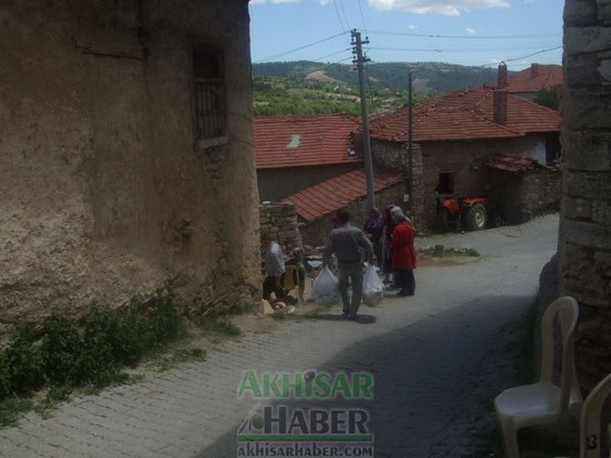 MHP’den Taziye Ziyareti