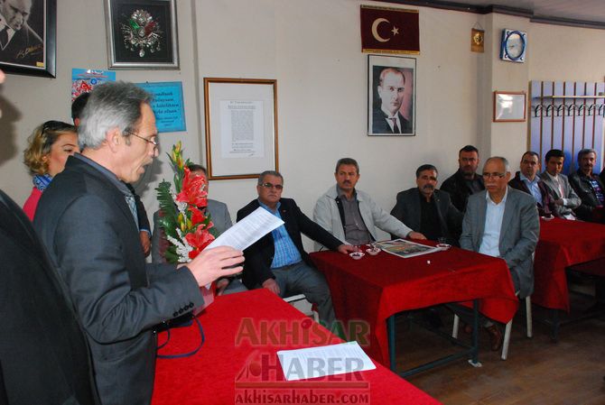 MHP, Türkçülük Gününü Basın Açıklaması Yaparak Kutladı