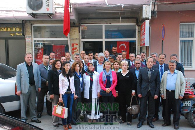 MHP, Türkçülük Gününü Basın Açıklaması Yaparak Kutladı