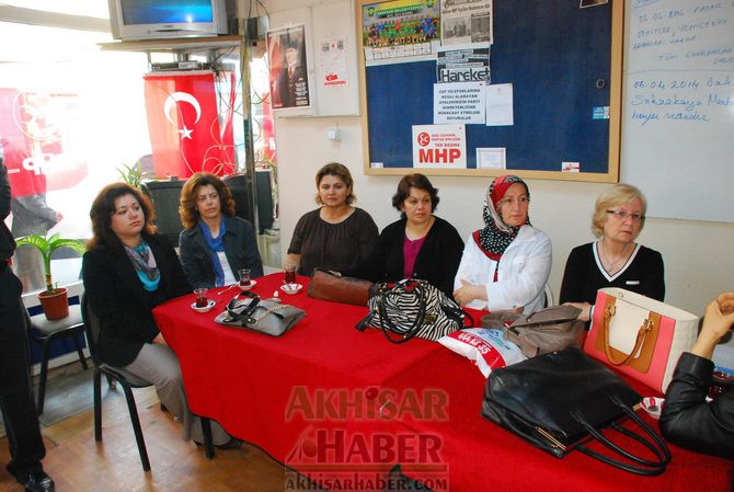 MHP, Türkçülük Gününü Basın Açıklaması Yaparak Kutladı