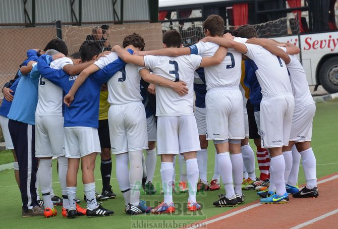 Akhisar'da Yapılan U19 Türkiye Şampiyonası'ndan İzmirspor Çıktı