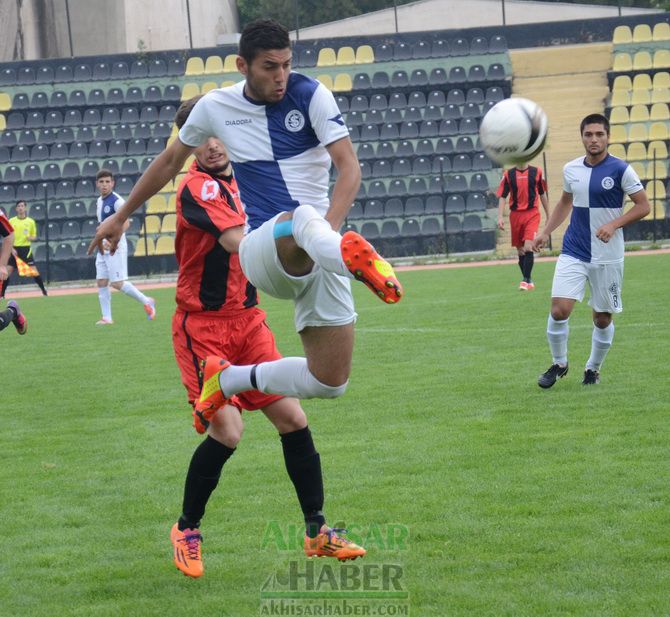 Akhisar'da Yapılan U19 Türkiye Şampiyonası'ndan İzmirspor Çıktı