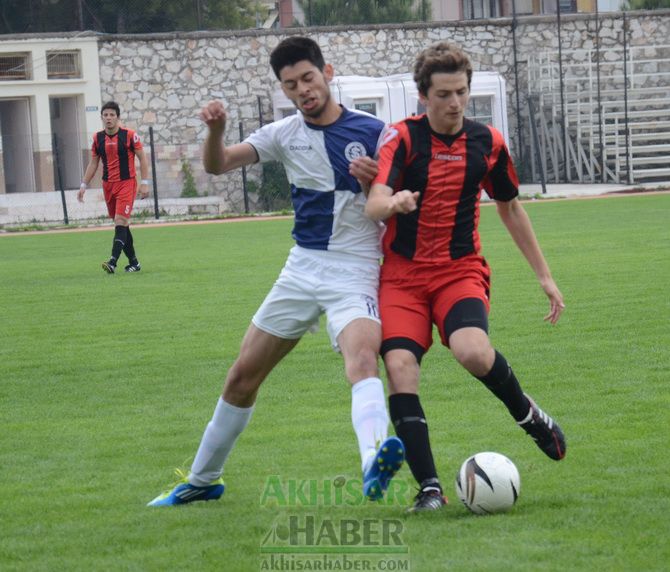 Akhisar'da Yapılan U19 Türkiye Şampiyonası'ndan İzmirspor Çıktı