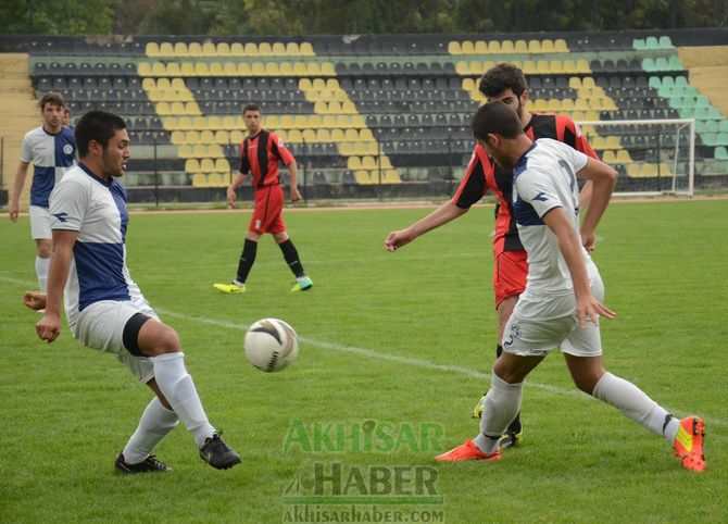 Akhisar'da Yapılan U19 Türkiye Şampiyonası'ndan İzmirspor Çıktı