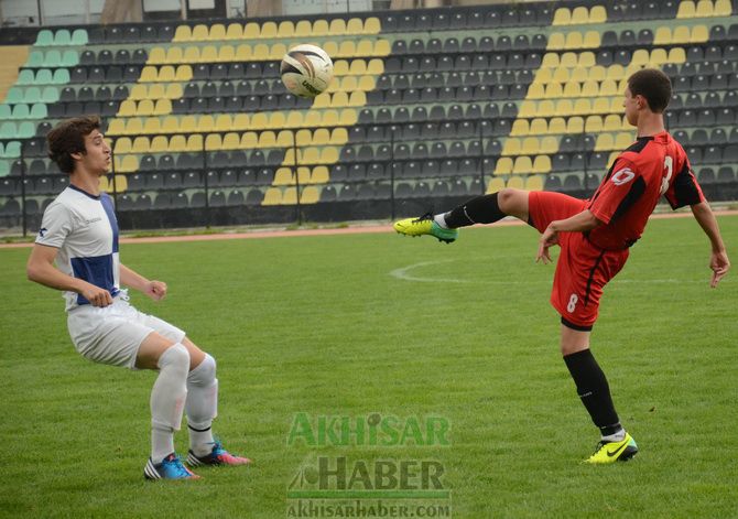 Akhisar'da Yapılan U19 Türkiye Şampiyonası'ndan İzmirspor Çıktı