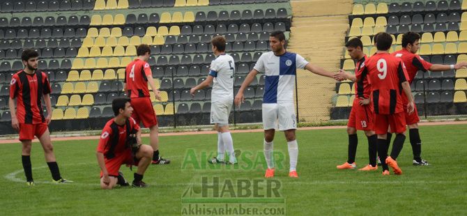 Akhisar'da Yapılan U19 Türkiye Şampiyonası'ndan İzmirspor Çıktı